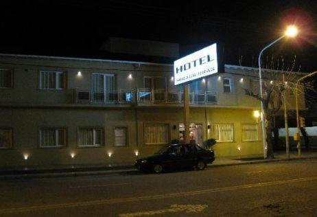 Hotel Mirasierras Tandil Exteriör bild